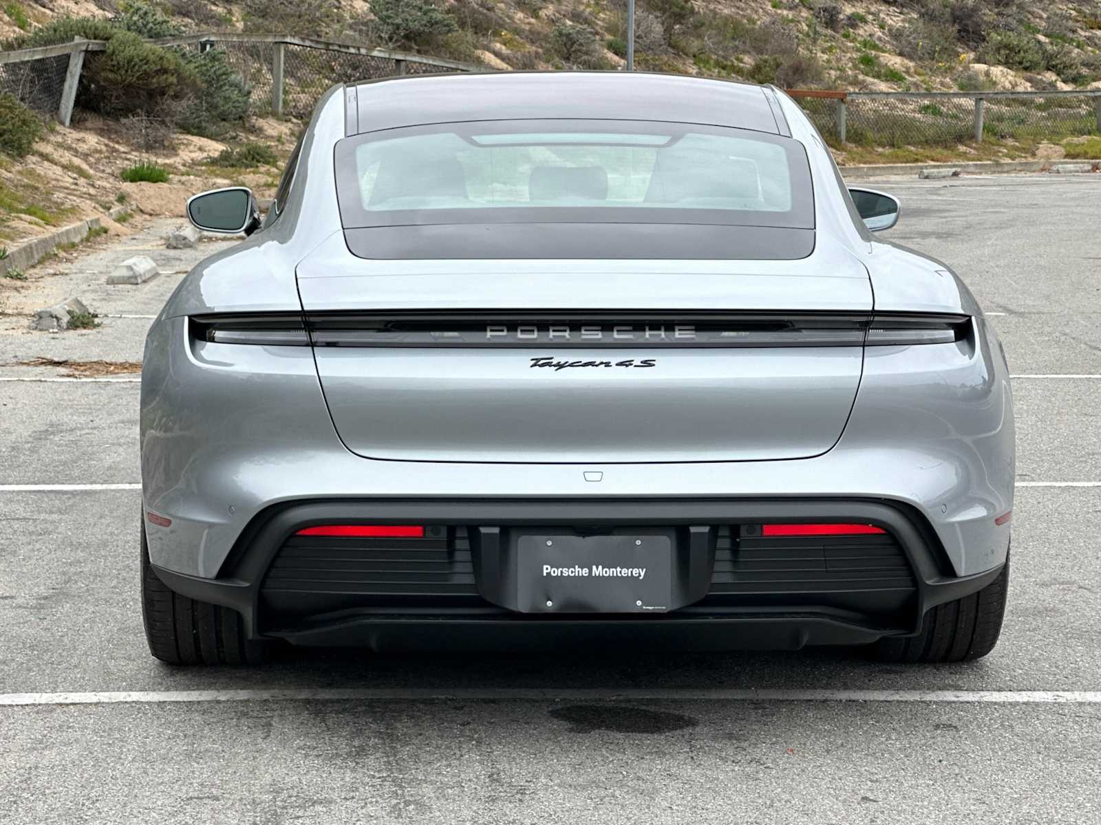 Thumbnail: 2025 Porsche Taycan - 8