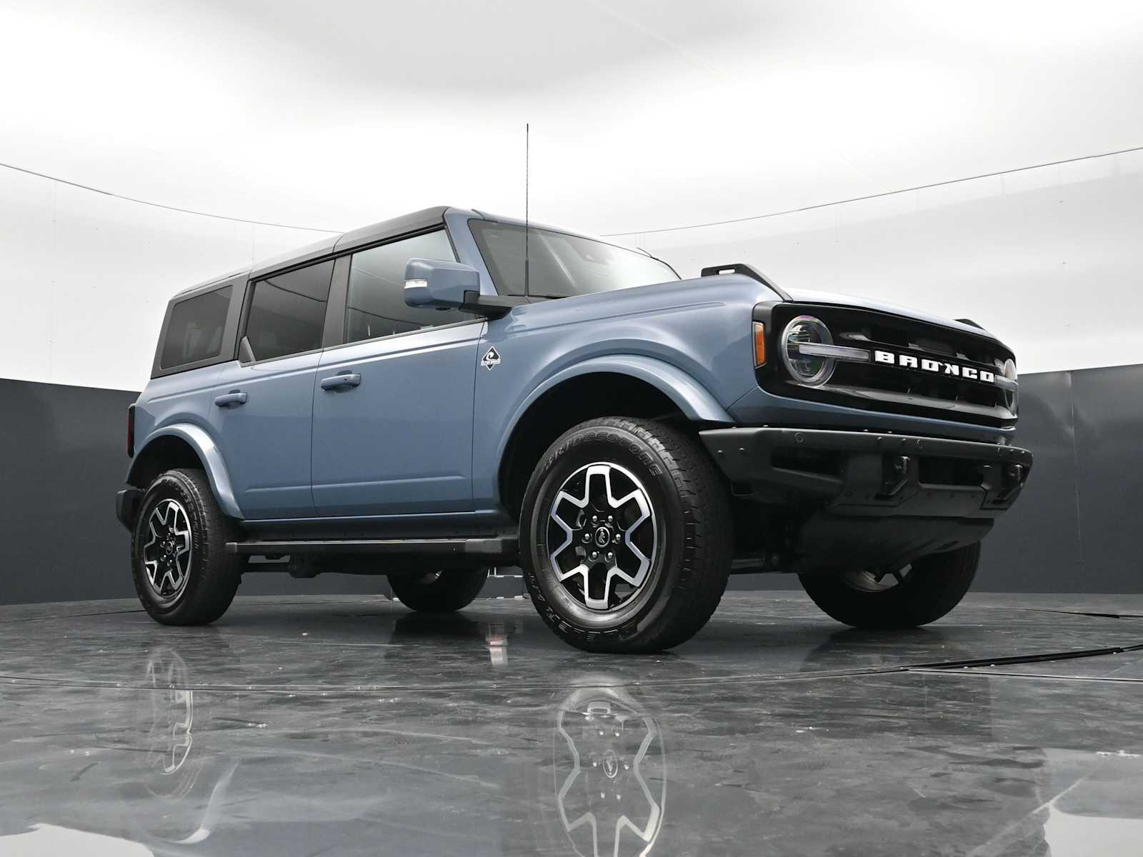 Thumbnail: 2023 Ford Bronco - 43