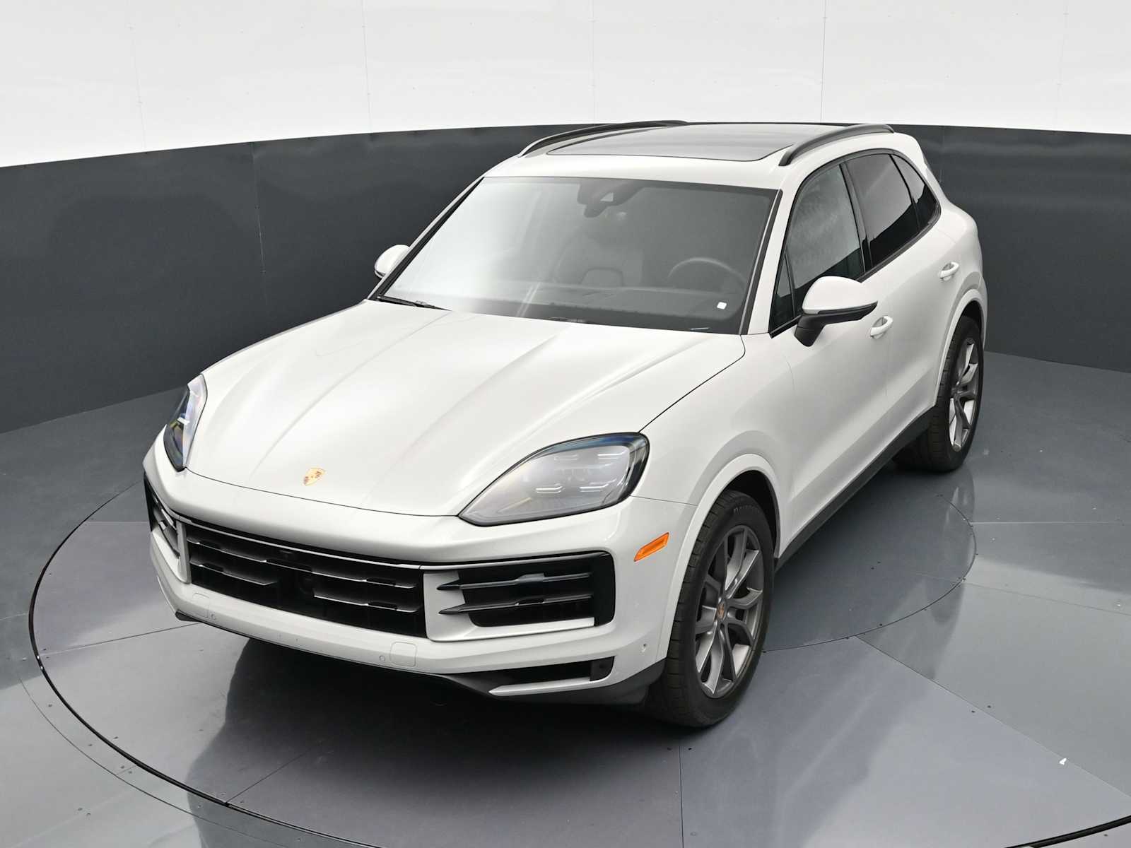 Thumbnail: 2025 Porsche Cayenne - 28