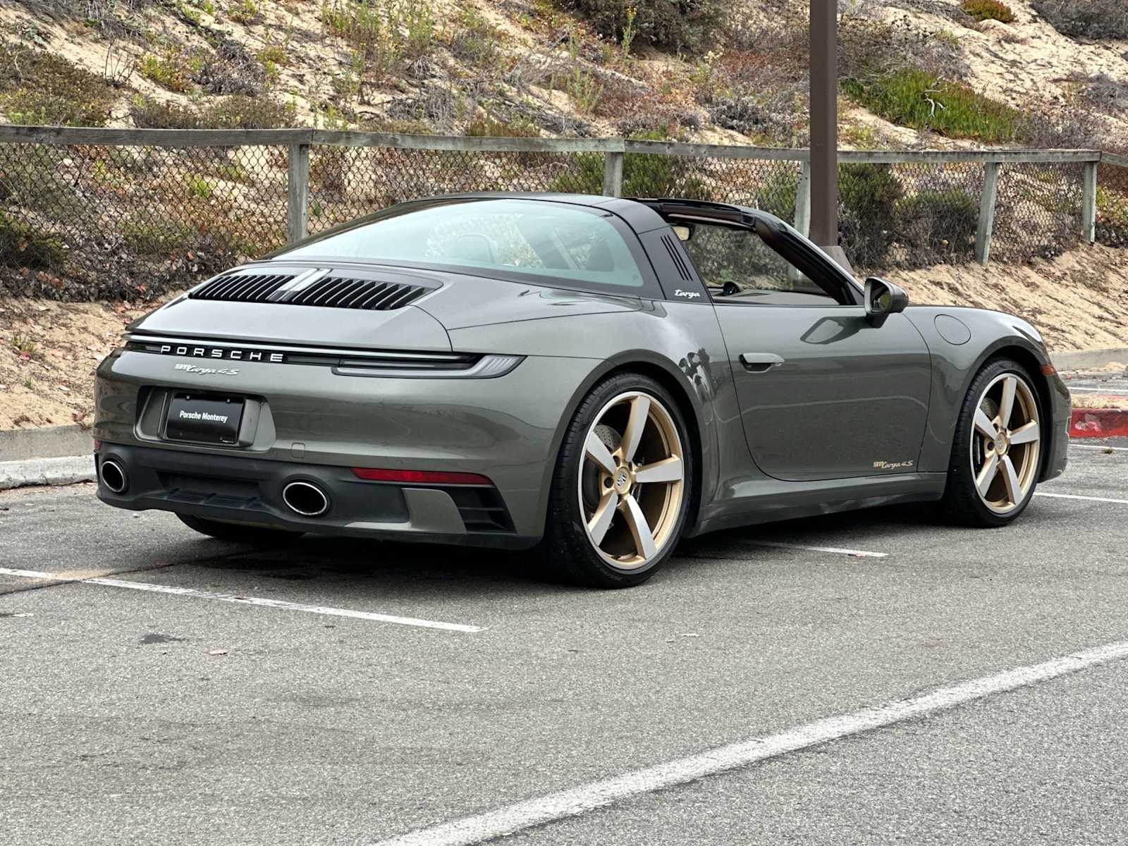 Thumbnail: 2022 Porsche 911 - 6