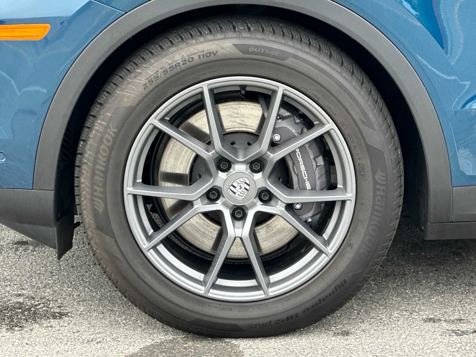 Thumbnail: 2024 Porsche Cayenne - 24