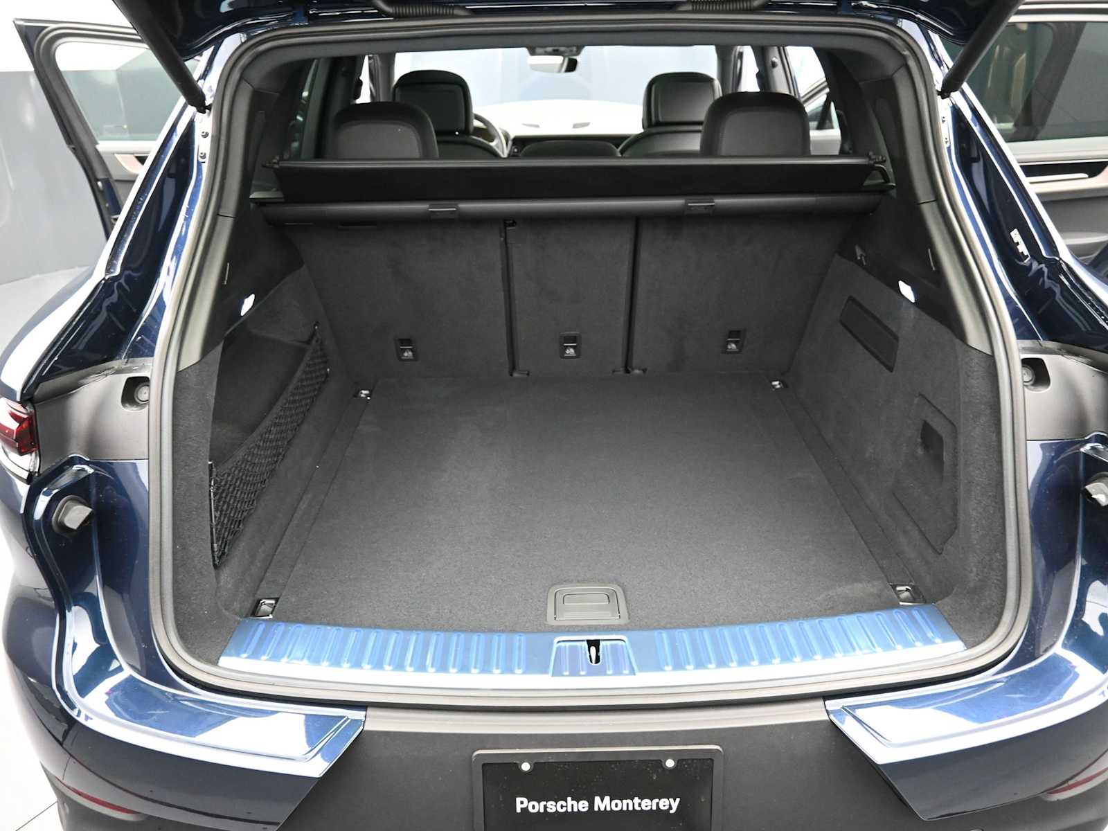 Thumbnail: 2026 Porsche Cayenne - 20