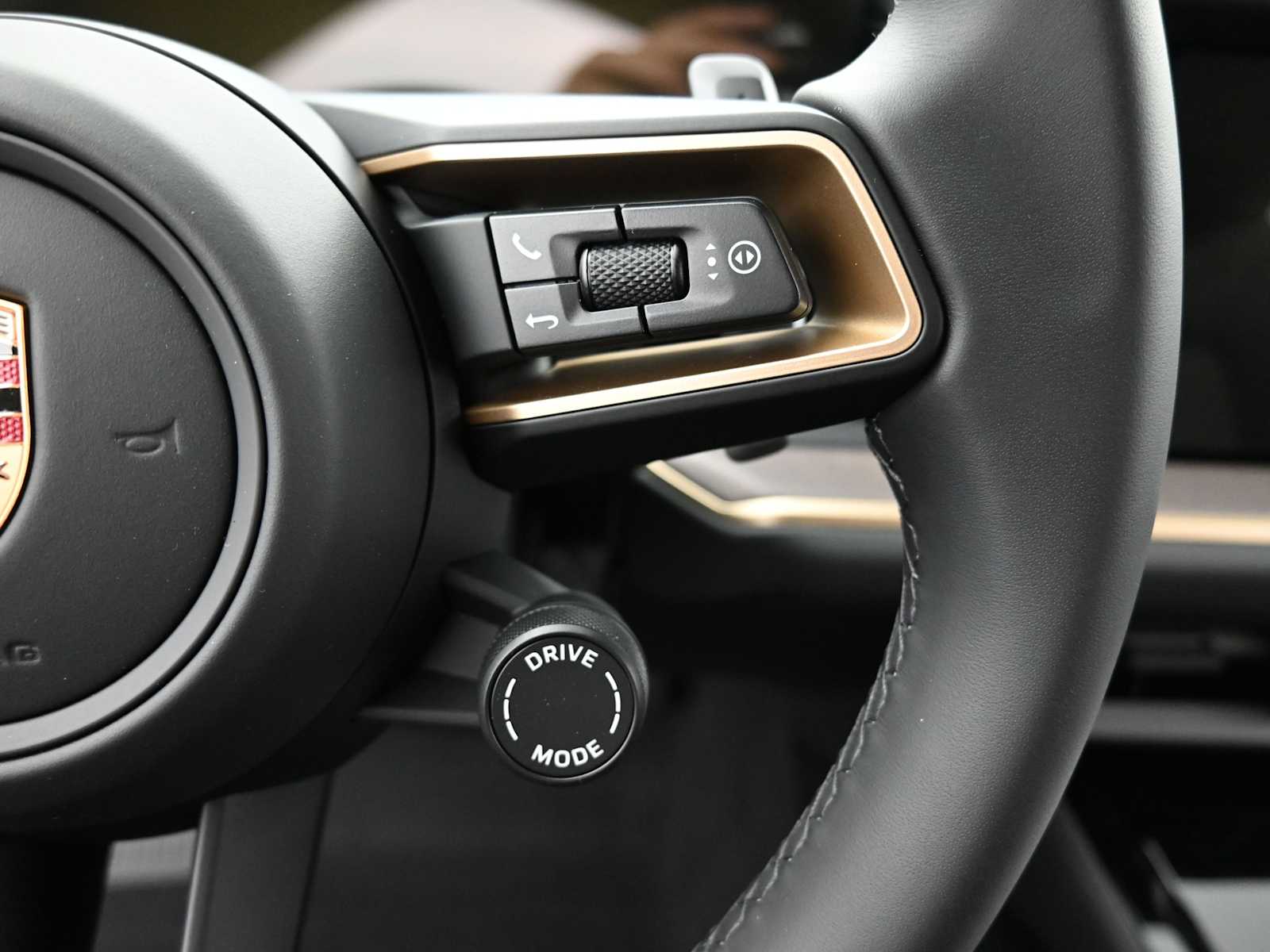 Thumbnail: 2026 Porsche Cayenne - 9