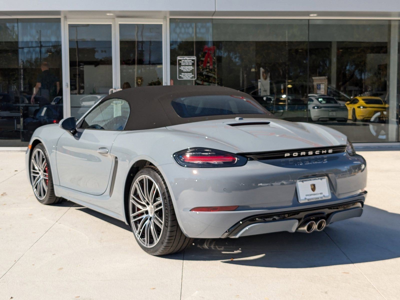 2025 Porsche Boxster S photo 3