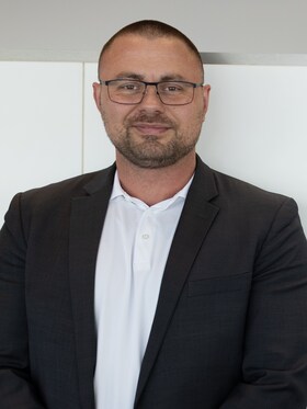 Staff member Ben Ellis from ID_15829ce4e490