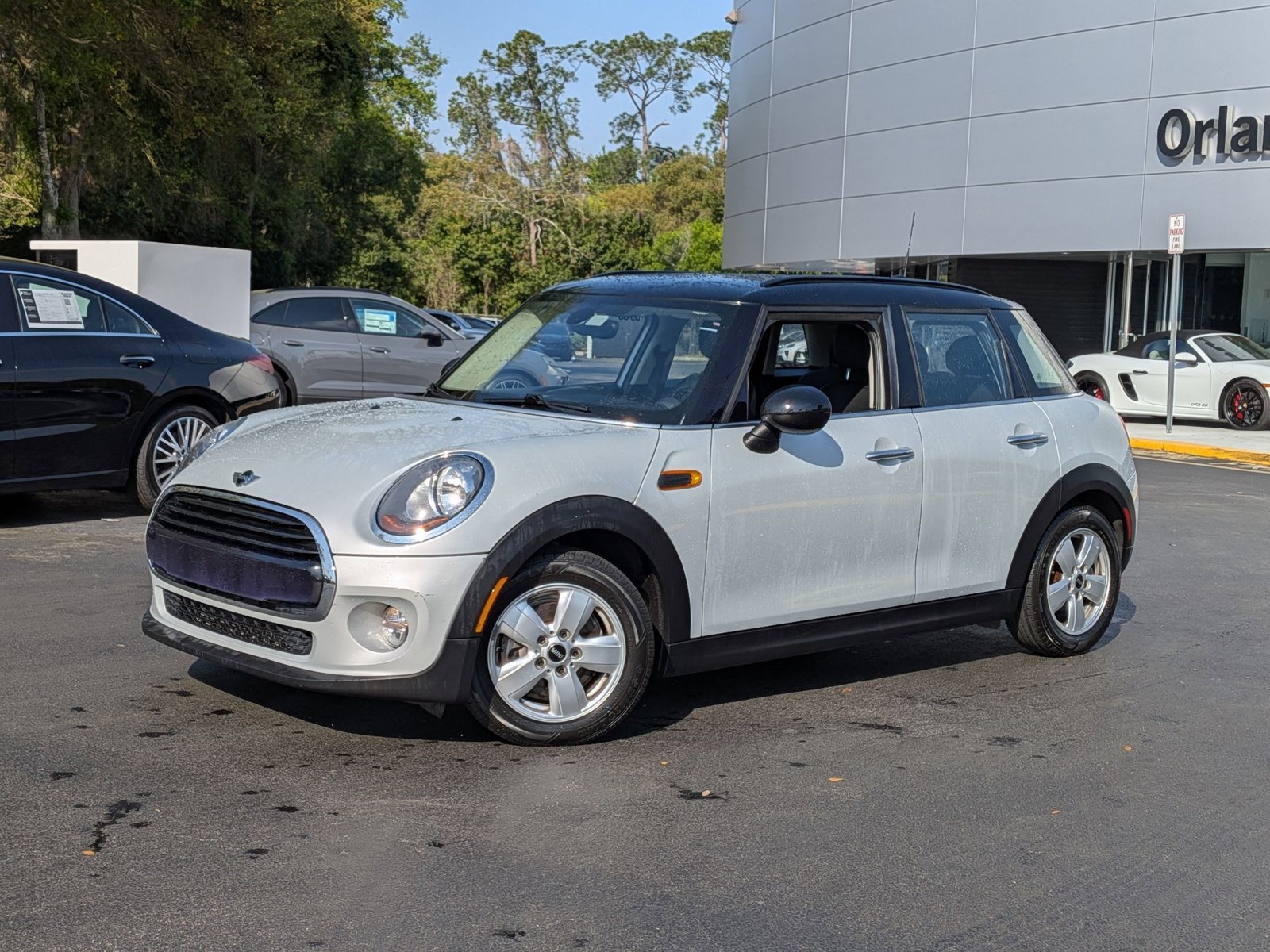 2018 MINI Cooper Base