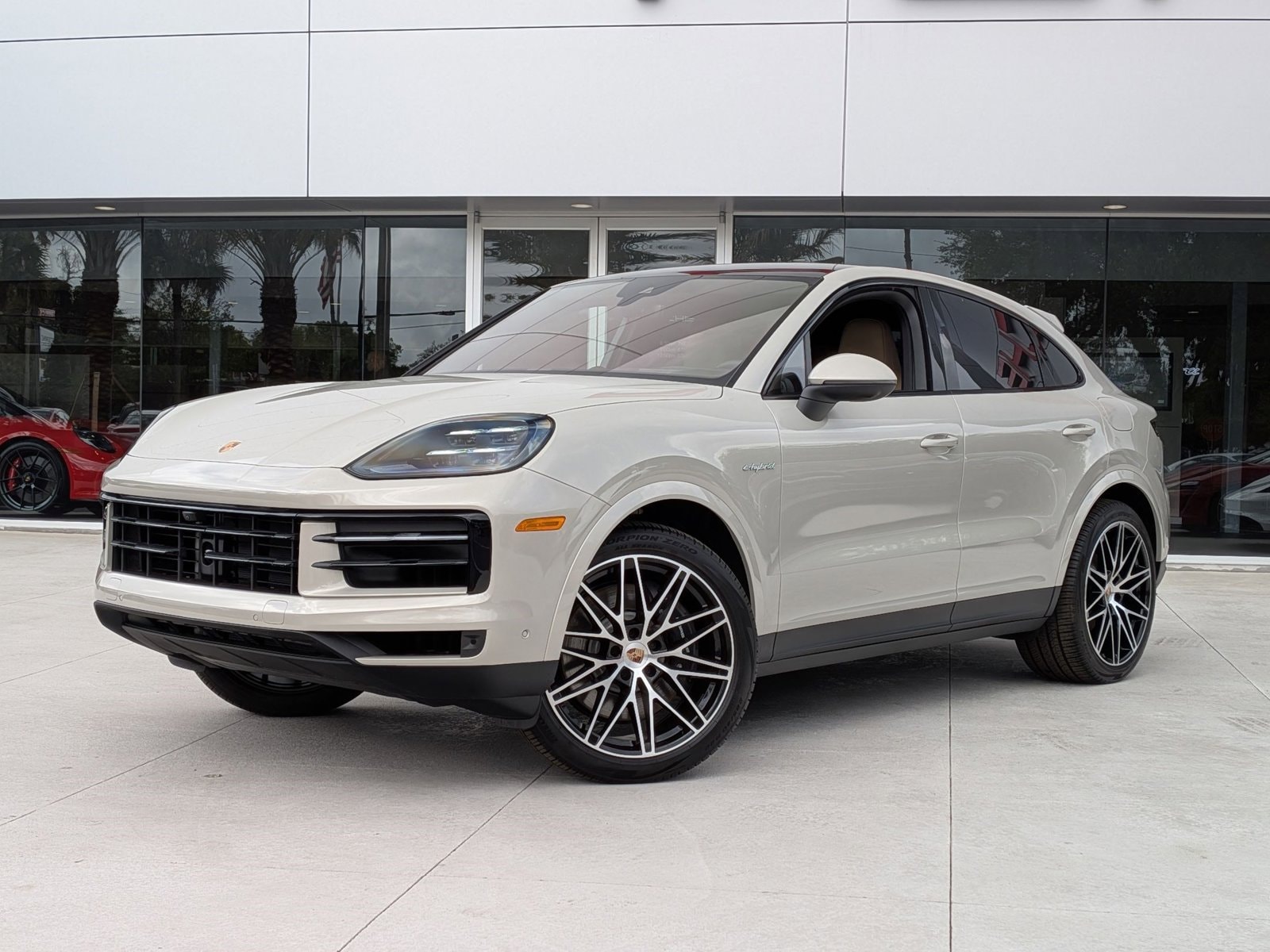 2026 Porsche Cayenne E-Hybrid's photo