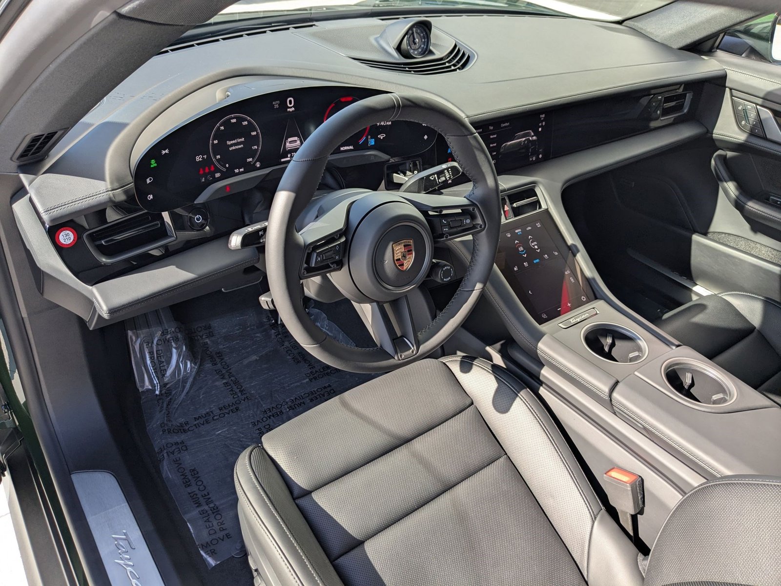 2026 Porsche Taycan 4 photo 4