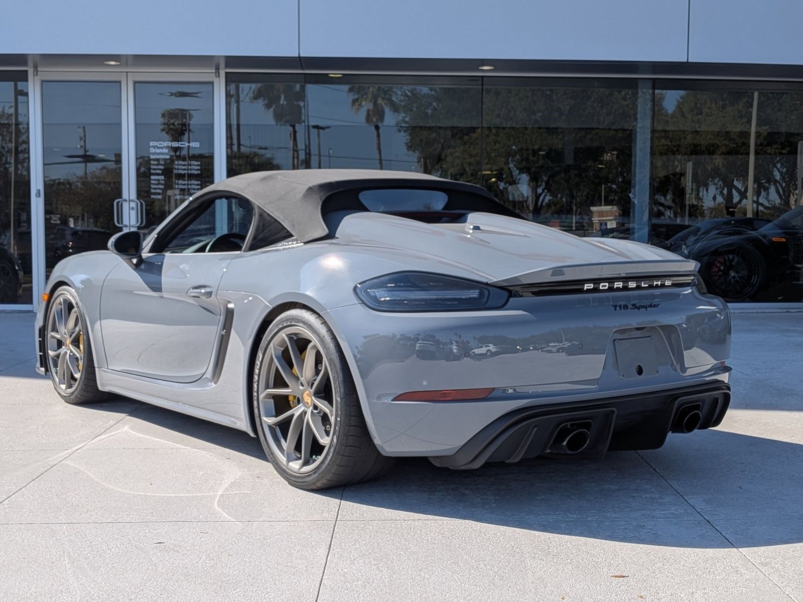 2023 Porsche Boxster Spyder photo 3