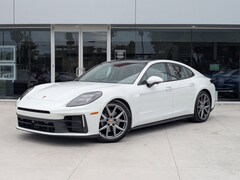 2025 Porsche Panamera 4 Hatchback