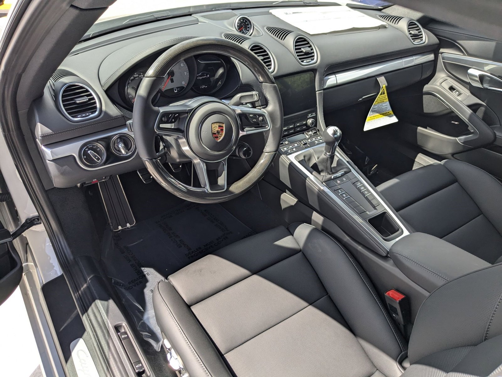 2025 Porsche Cayman S photo 4