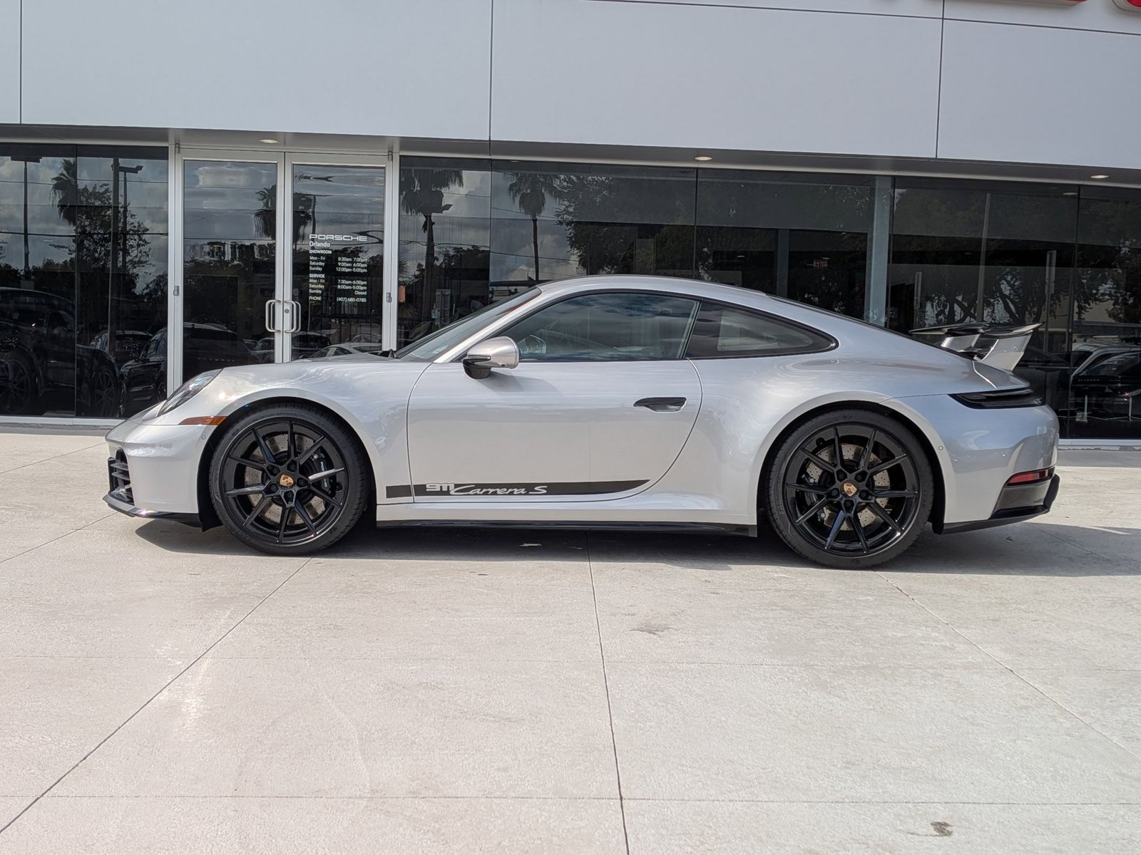 2026 Porsche 911 4S Coupe photo 2