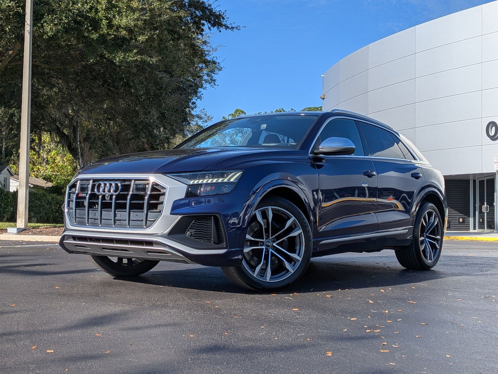 2022 Audi SQ8 Prestige's photo