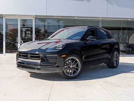 2026 Porsche Macan SUV