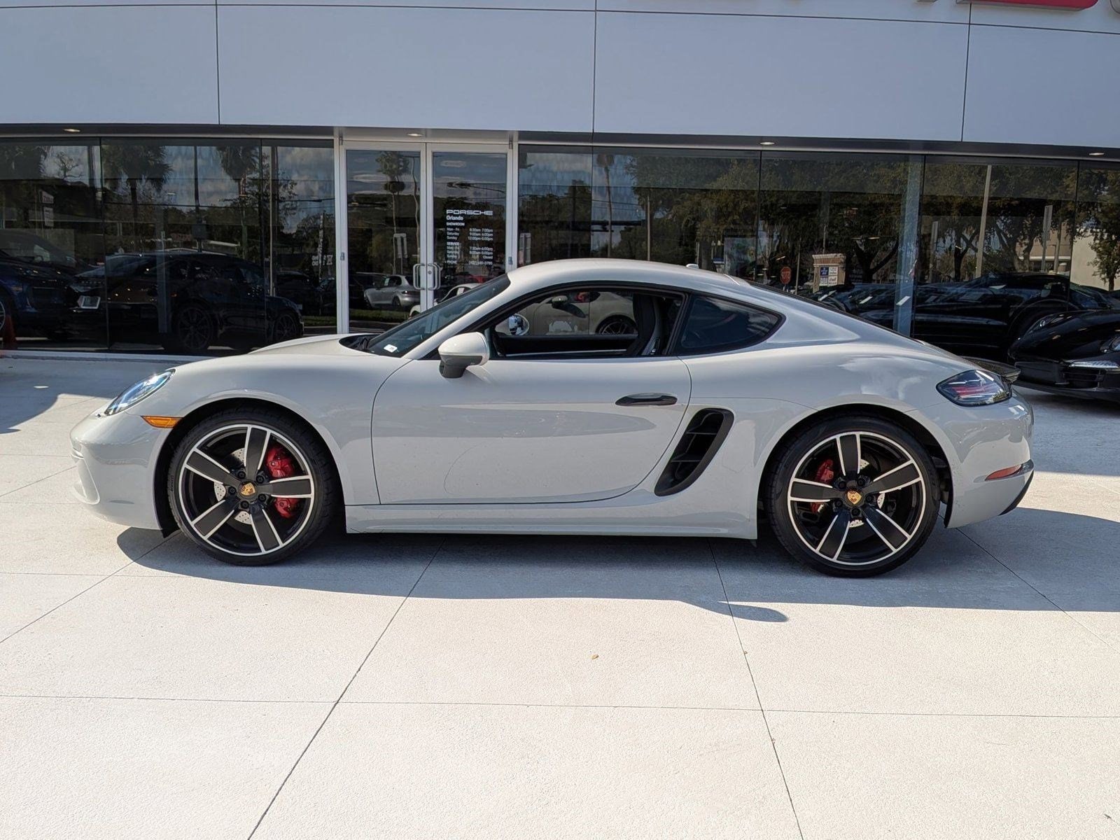 2025 Porsche Cayman S photo 2