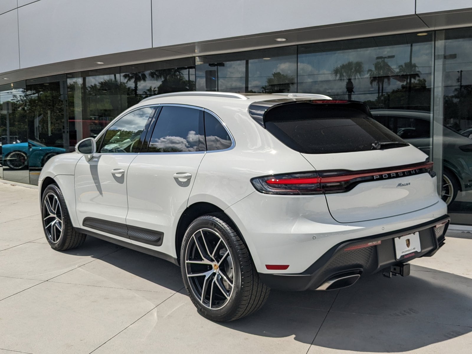 Certified 2024 Porsche Macan T with VIN WP1AA2A5XRLB13357 for sale in Maitland, FL