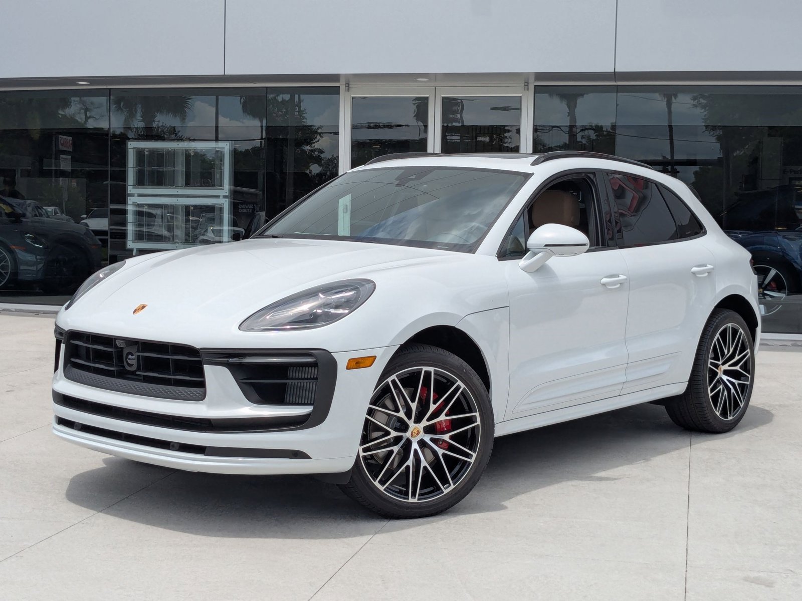 2025 Porsche Macan S