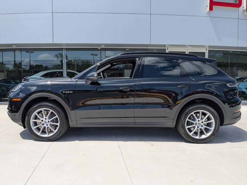 Certified 2025 Porsche Cayenne E-Hybrid SUV