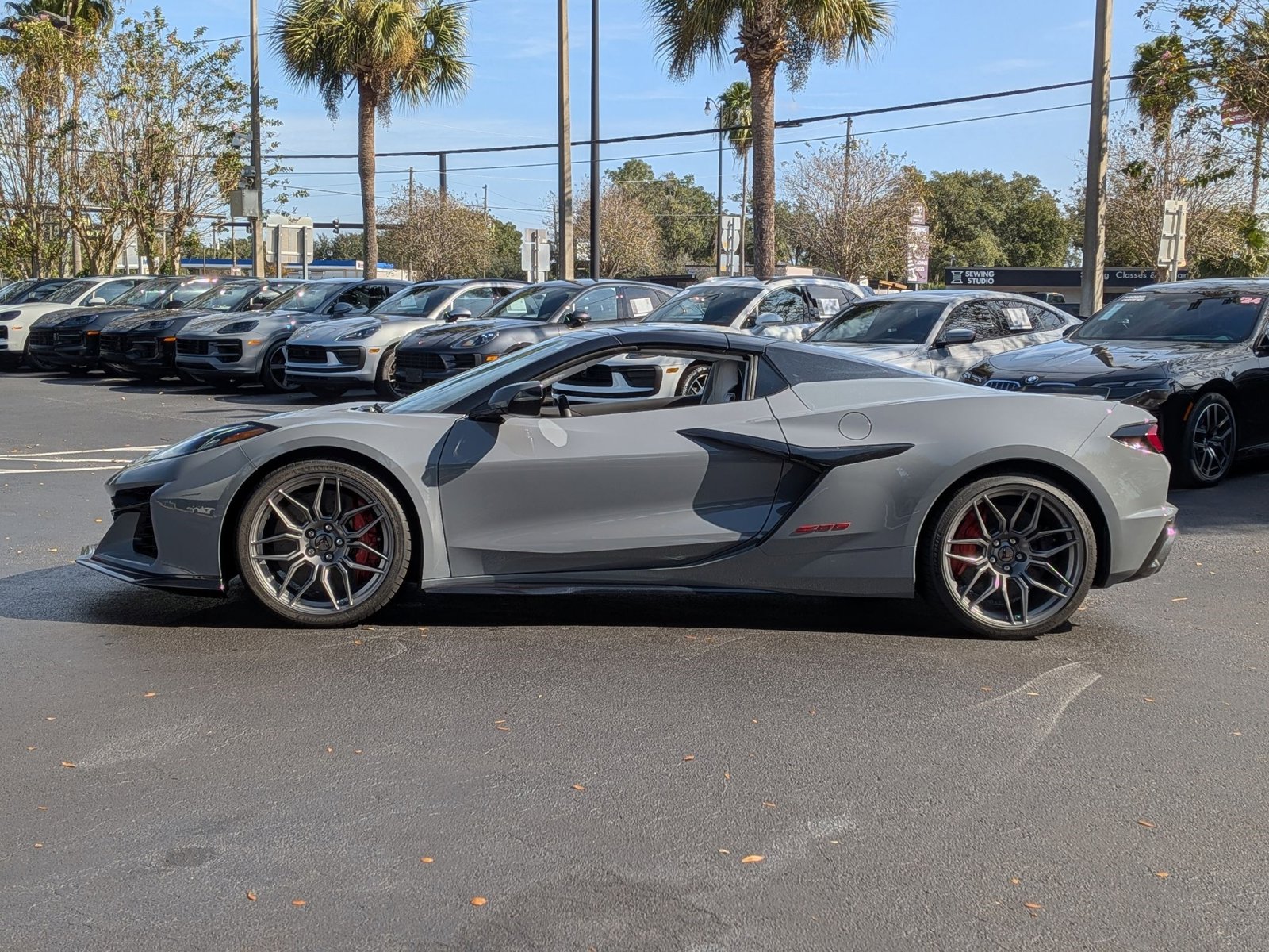 2024 Chevrolet Corvette Stingray Z06 3LZ Convertible photo 2