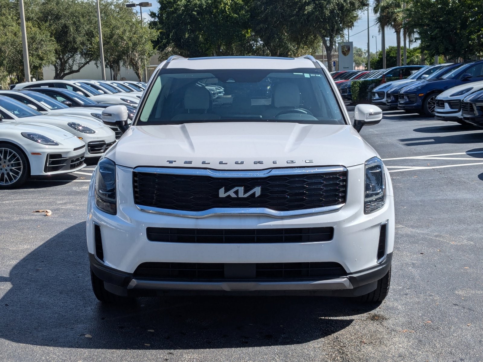 Used 2022 Kia Telluride EX with VIN 5XYP3DHC4NG309919 for sale in Maitland, FL