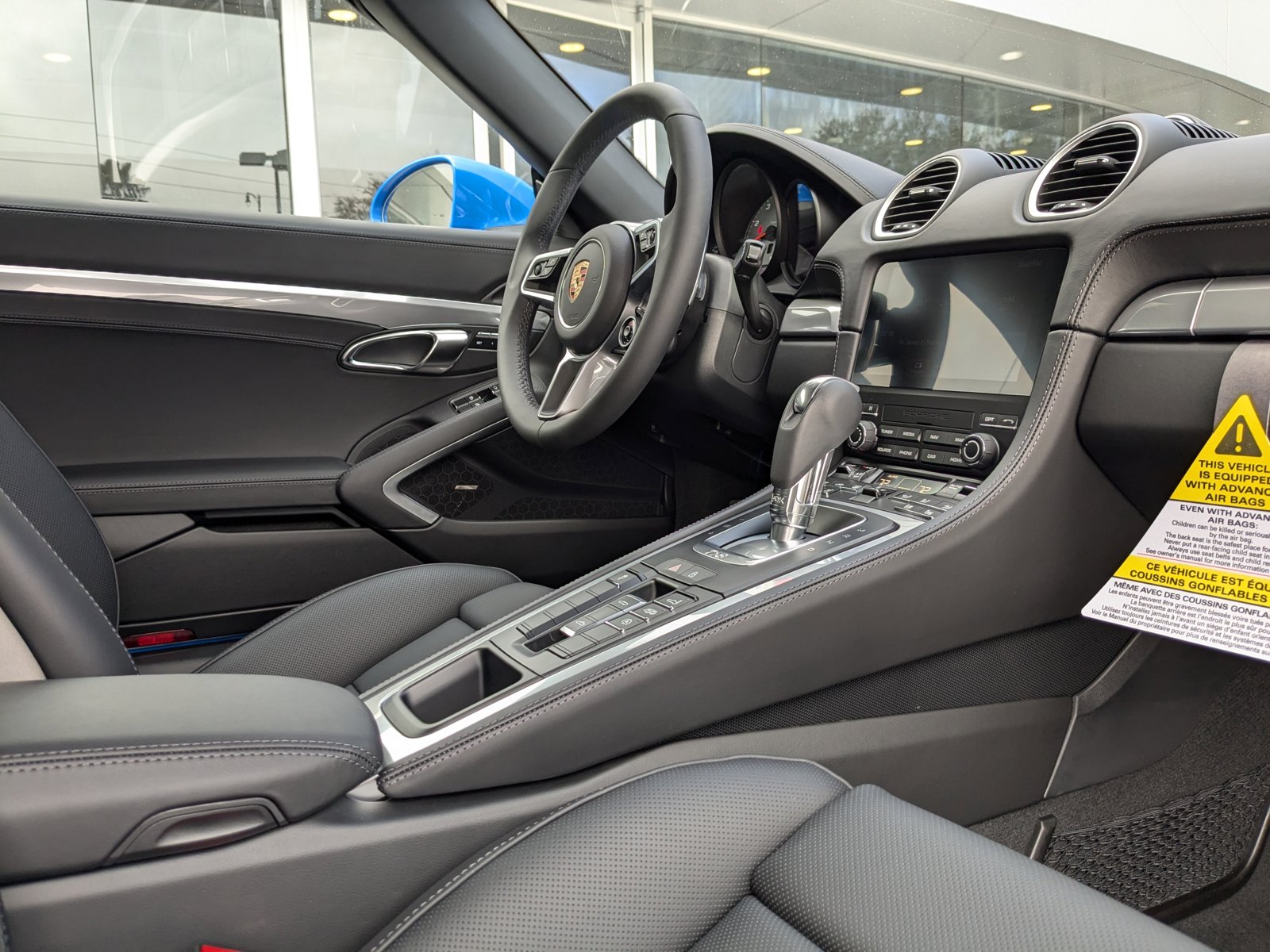 2025 Porsche Boxster S photo 3