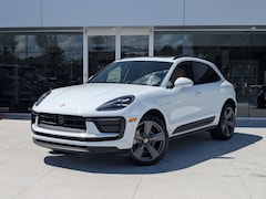 2026 Porsche Macan SUV