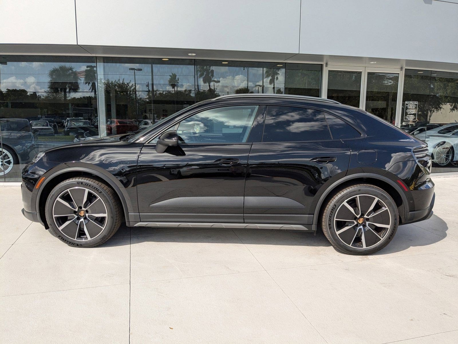 Certified 2024 Porsche Macan Base with VIN WP1AA2XA1RL002035 for sale in Maitland, FL