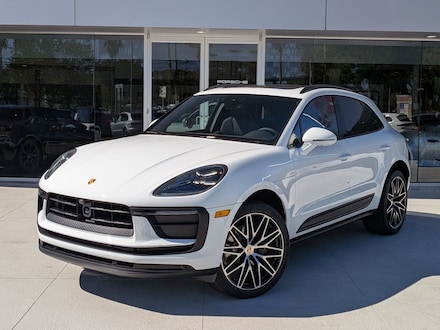 2026 Porsche Macan SUV