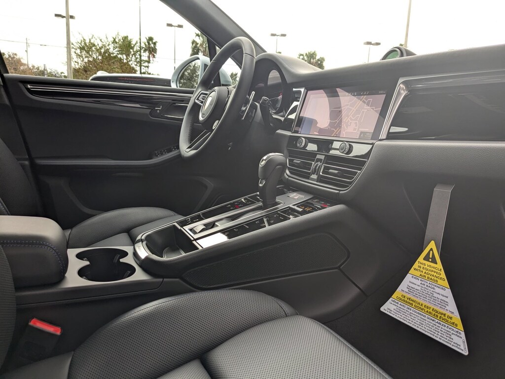 Certified 2025 Porsche Macan  SUV