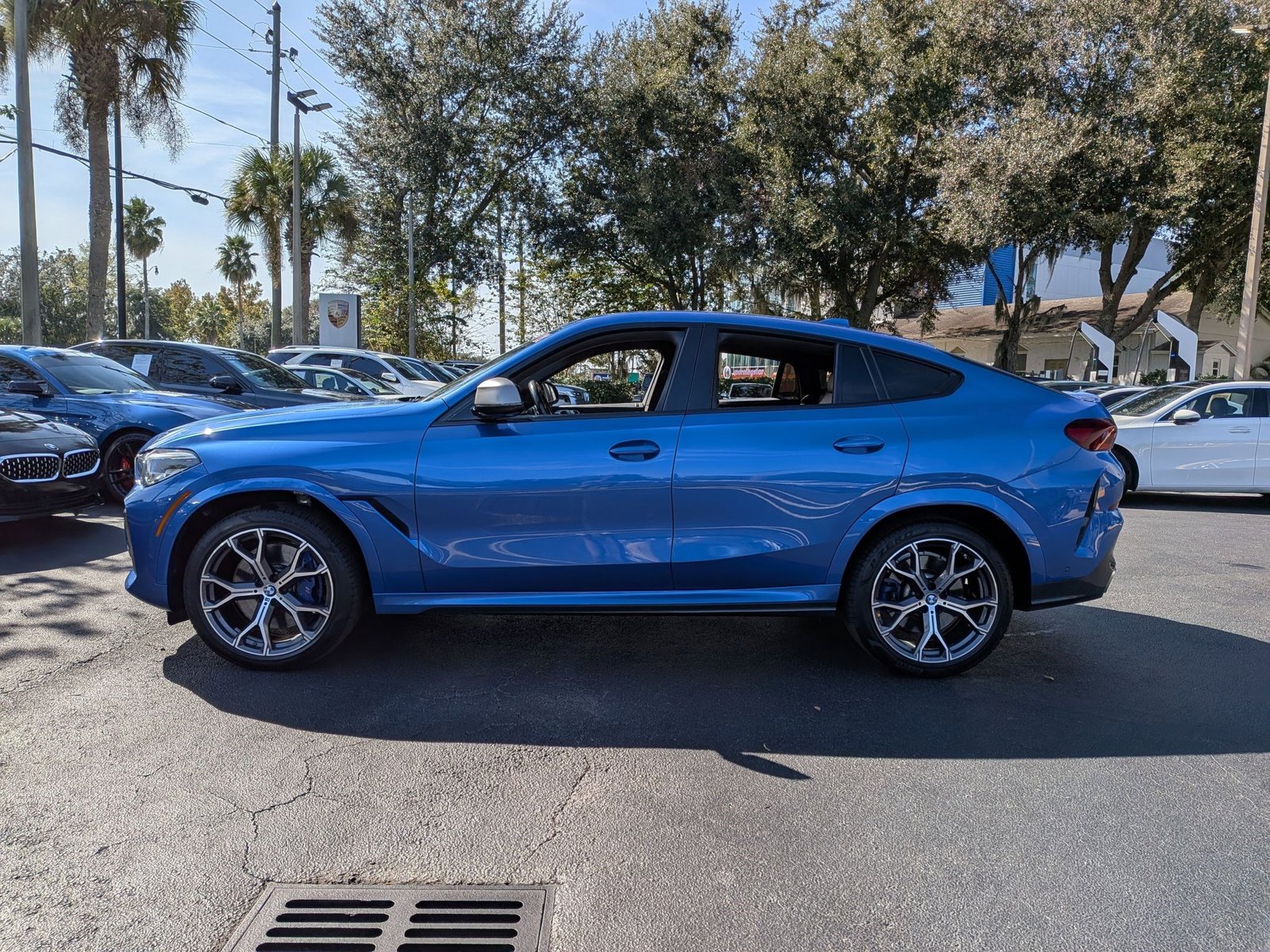2020 Bmw X6 M50i photo 2