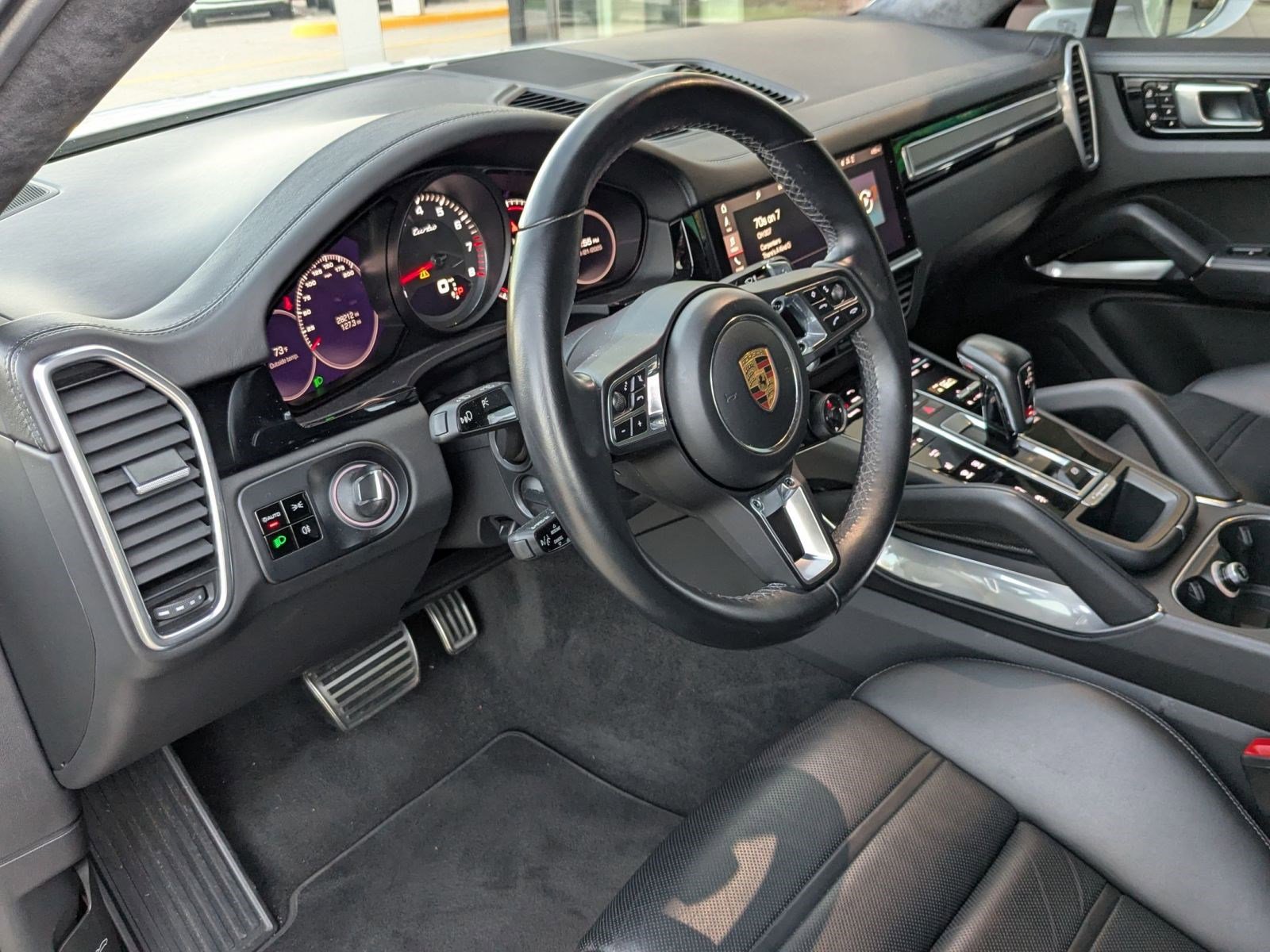 2021 Porsche Cayenne Turbo Coupe photo 3