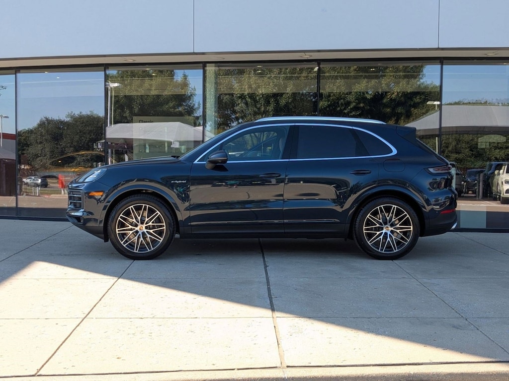 New 2026 Porsche Cayenne E-Hybrid SUV