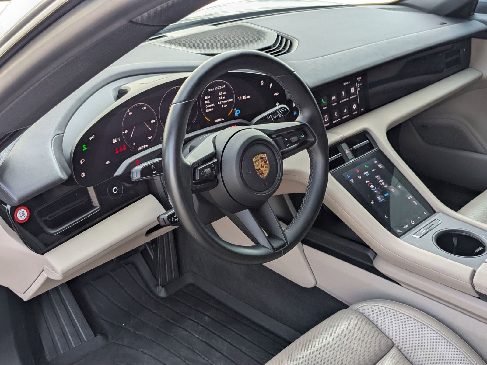 2022 Porsche Taycan Cross Turismo 4 photo 4