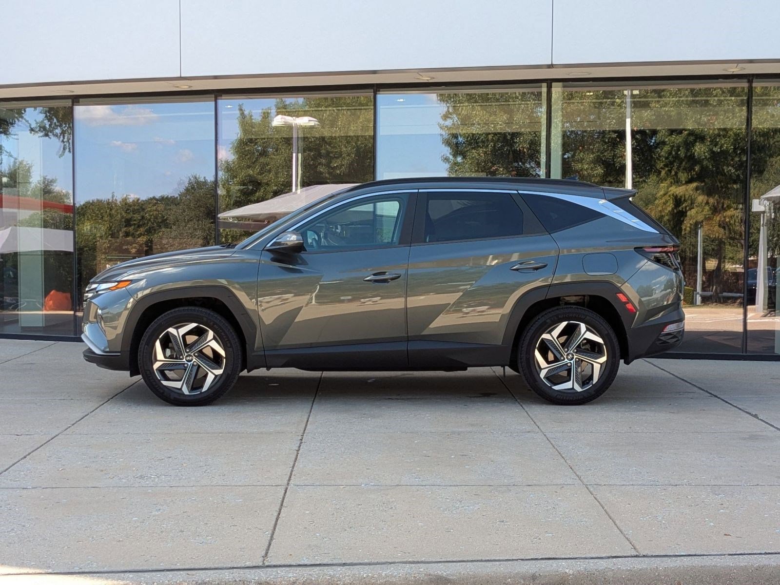 2022 Hyundai Tucson SEL photo 2