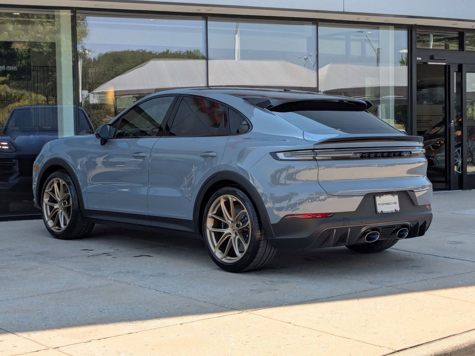 2026 Porsche Cayenne Coupe Turbo GT photo 2