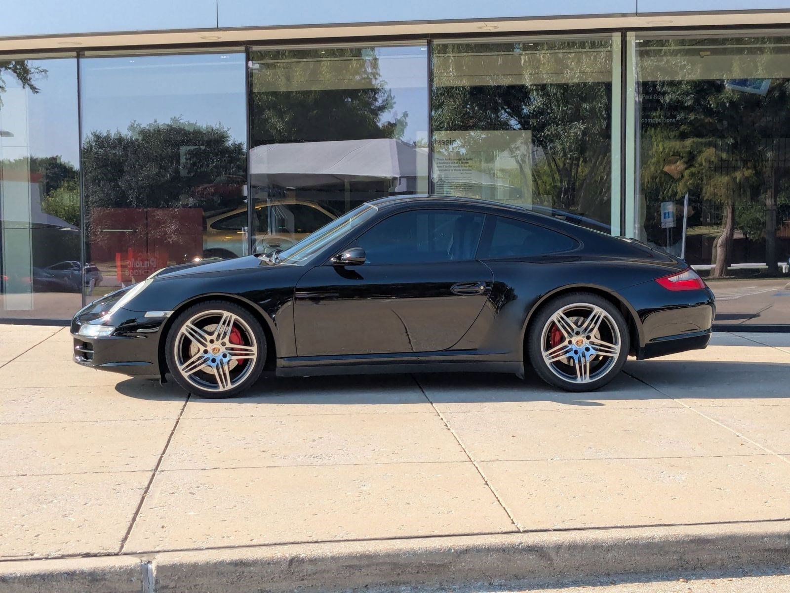 2008 Porsche 911 4S photo 2
