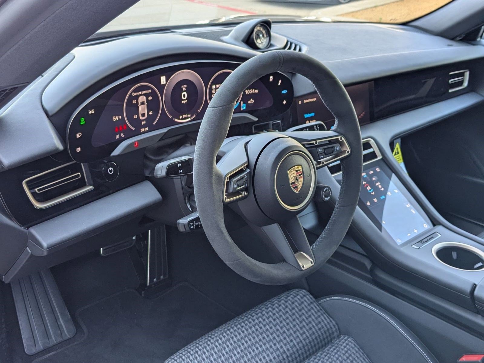 2025 Porsche Taycan 4S photo 4