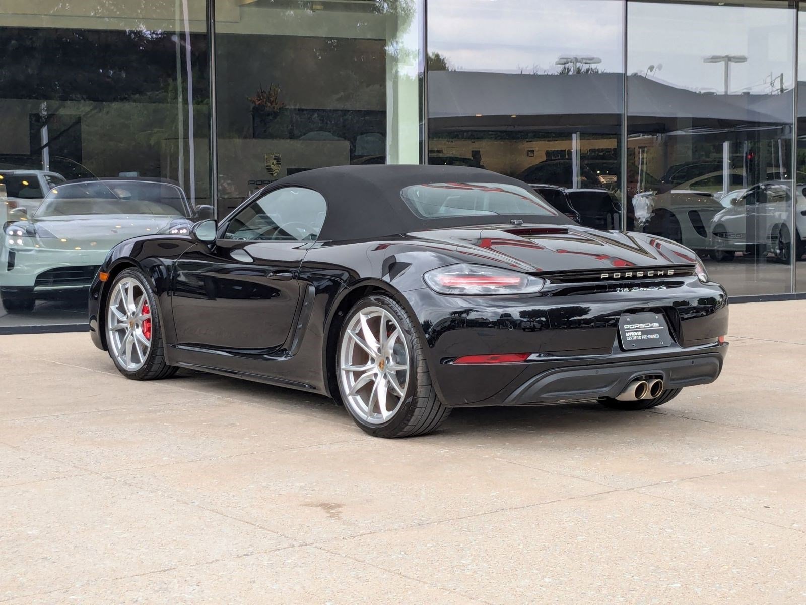 2024 Porsche Boxster S photo 3