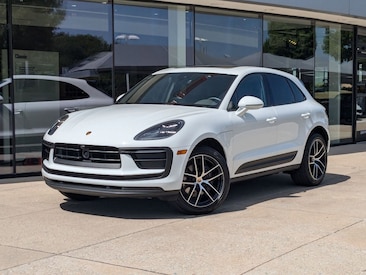 2024 Porsche Macan AWD