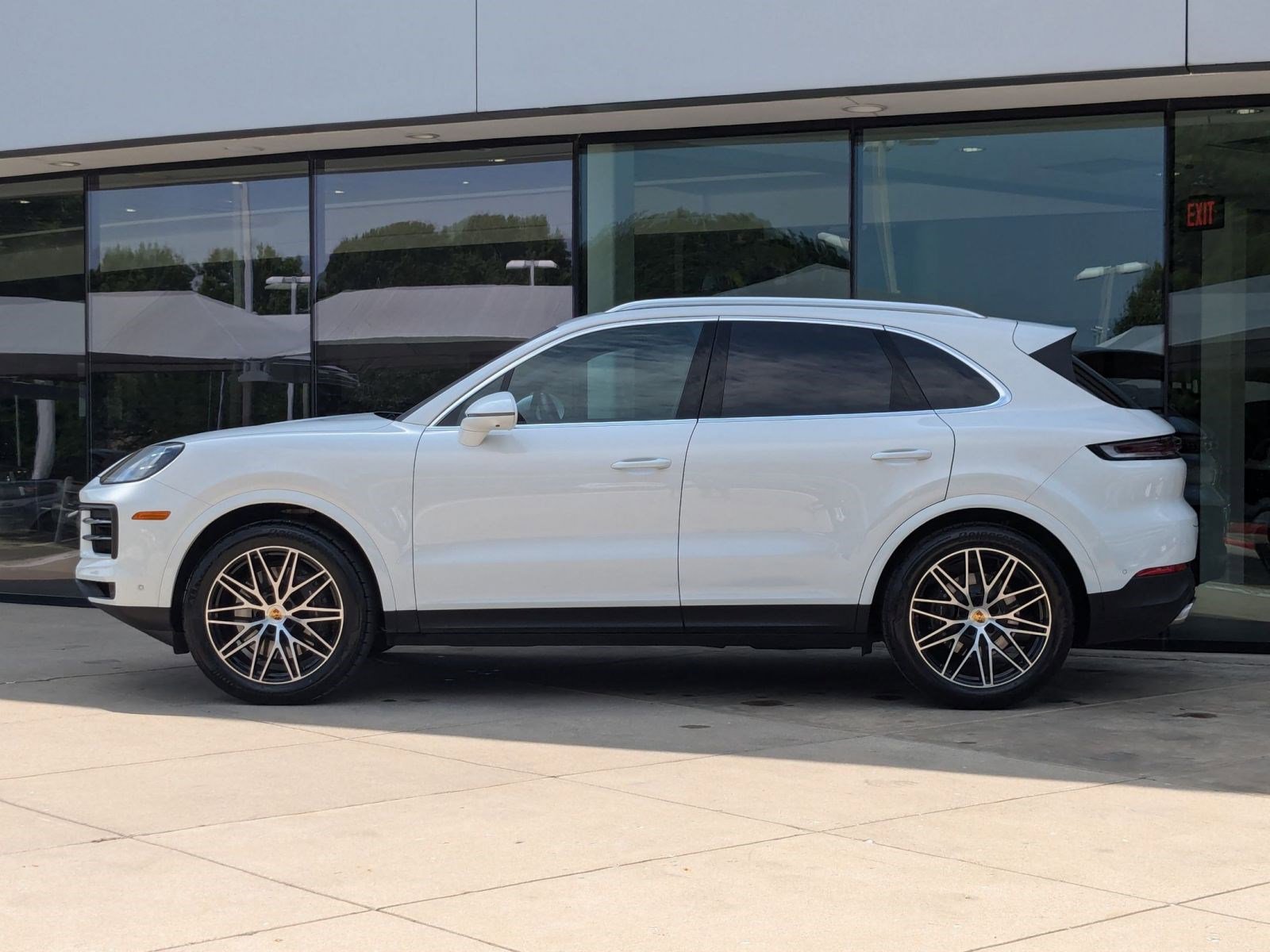 Certified 2024 Porsche Cayenne Base with VIN WP1AA2AY8RDA13956 for sale in Plano, TX