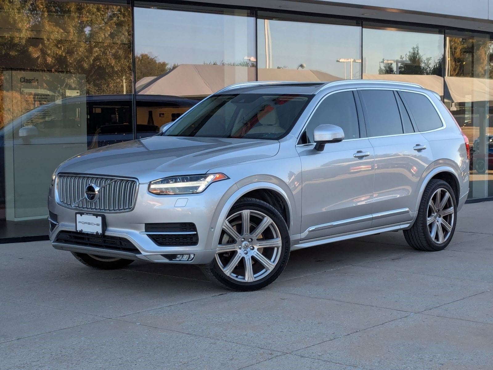 2019 Volvo XC90 Inscription