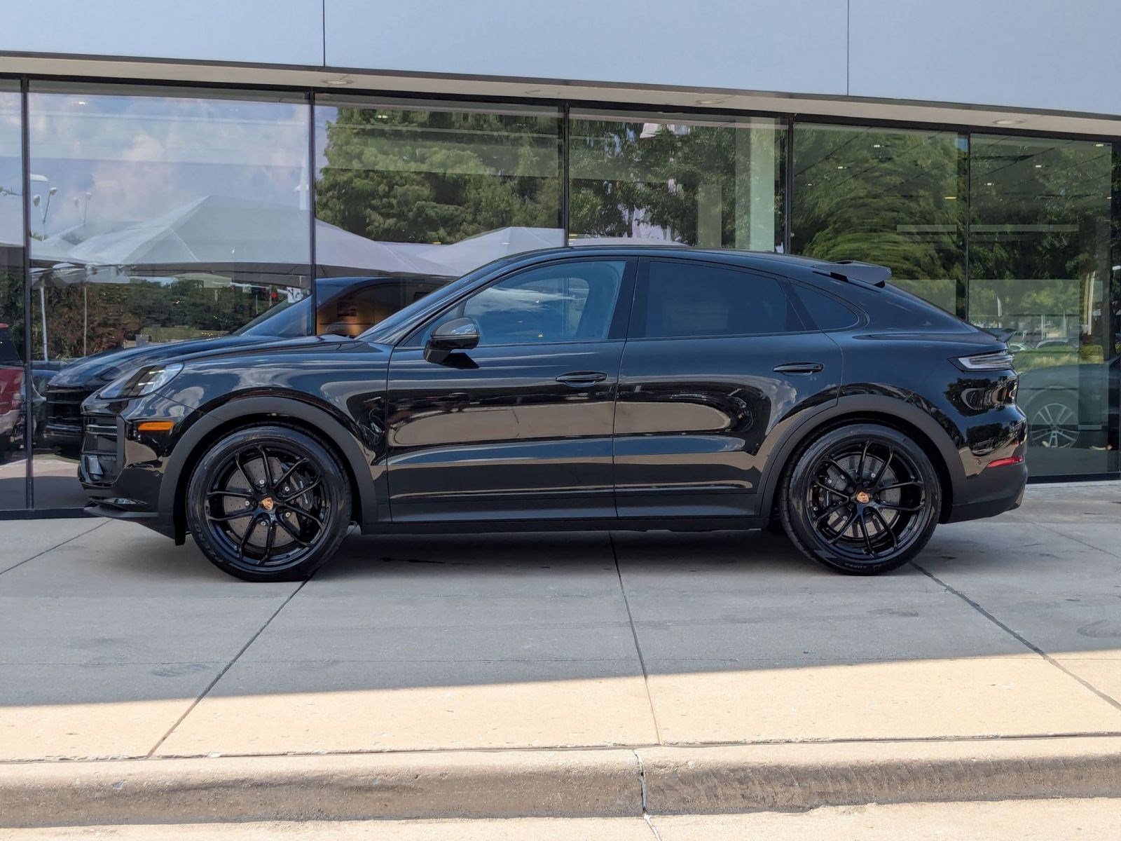 2026 Porsche Cayenne Coupe Turbo GT photo 2