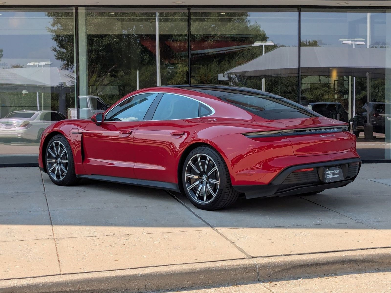 2020 Porsche Taycan 4S photo 3