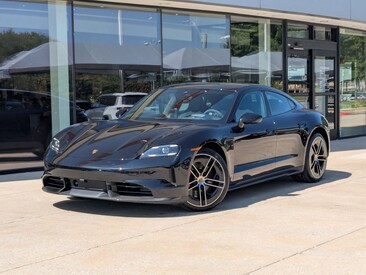 2025 Porsche Taycan GTS Sedan 2025 Porsche Taycan GTS Sedan