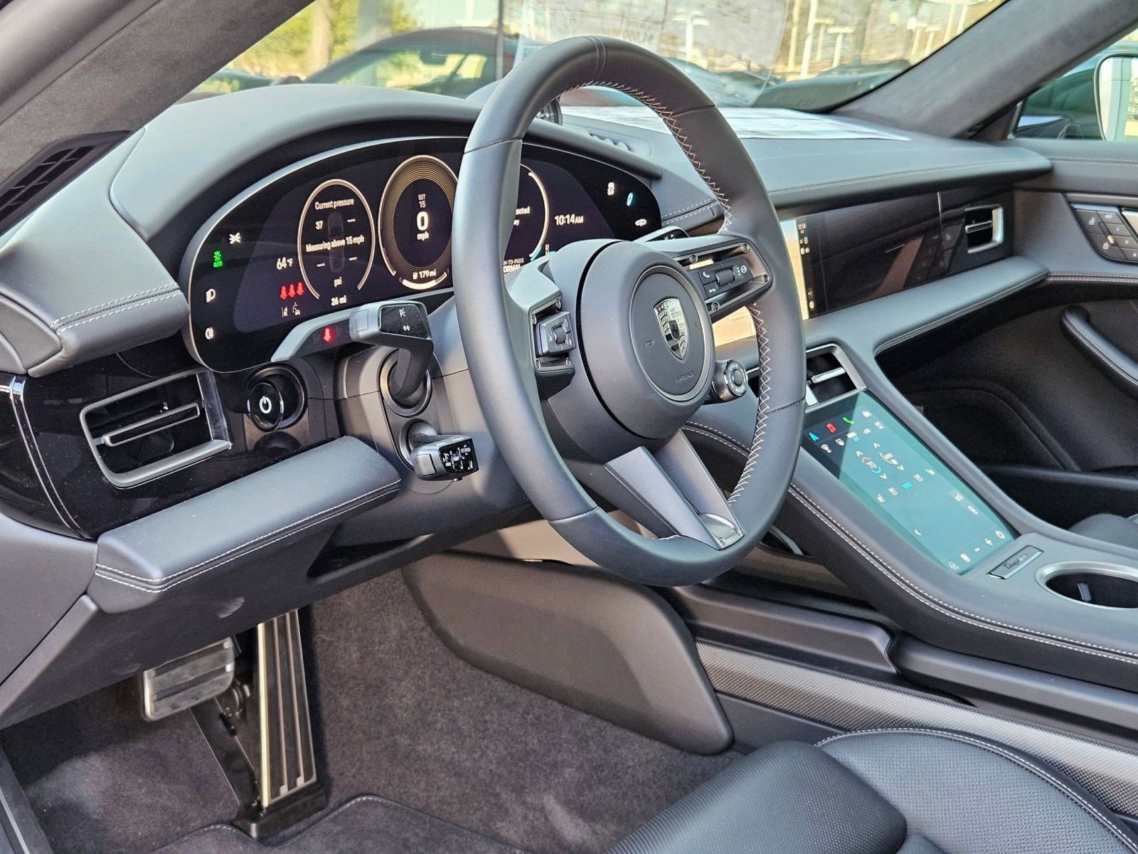 2025 Porsche Taycan Turbo S photo 4