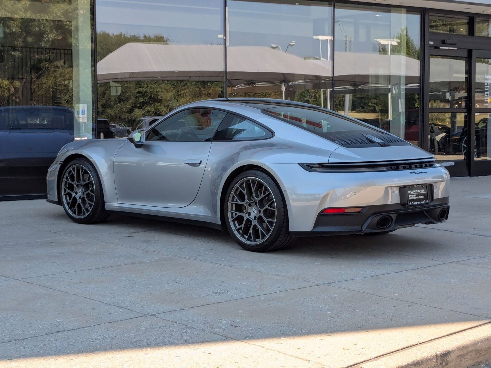 2025 Porsche 911 Coupe photo 3