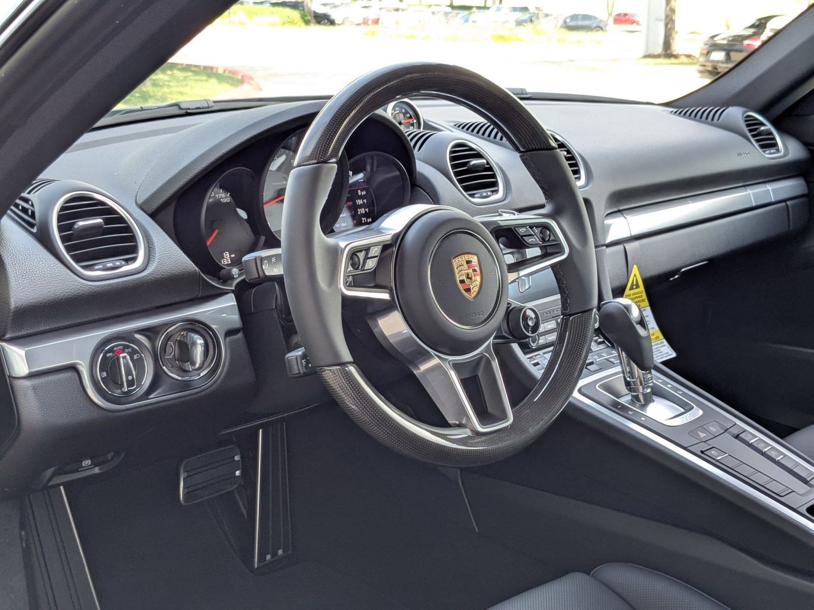 2025 Porsche Cayman S photo 4