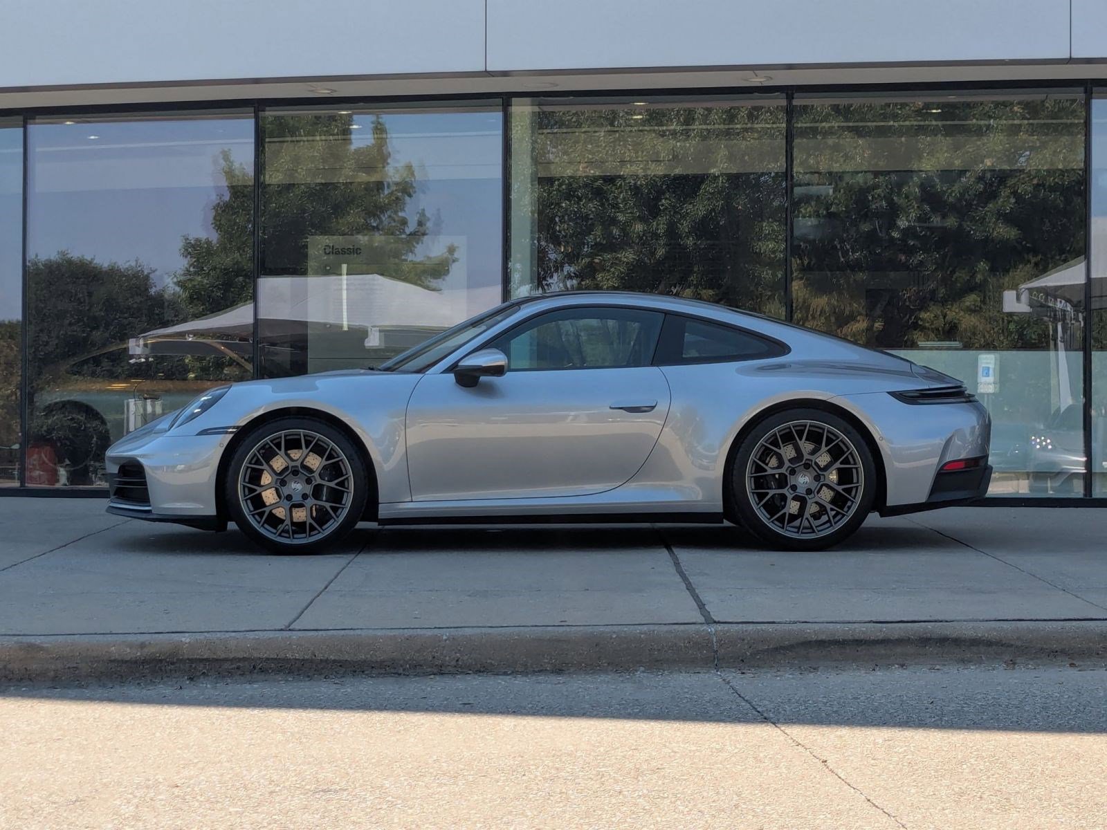 2025 Porsche 911 Coupe photo 2