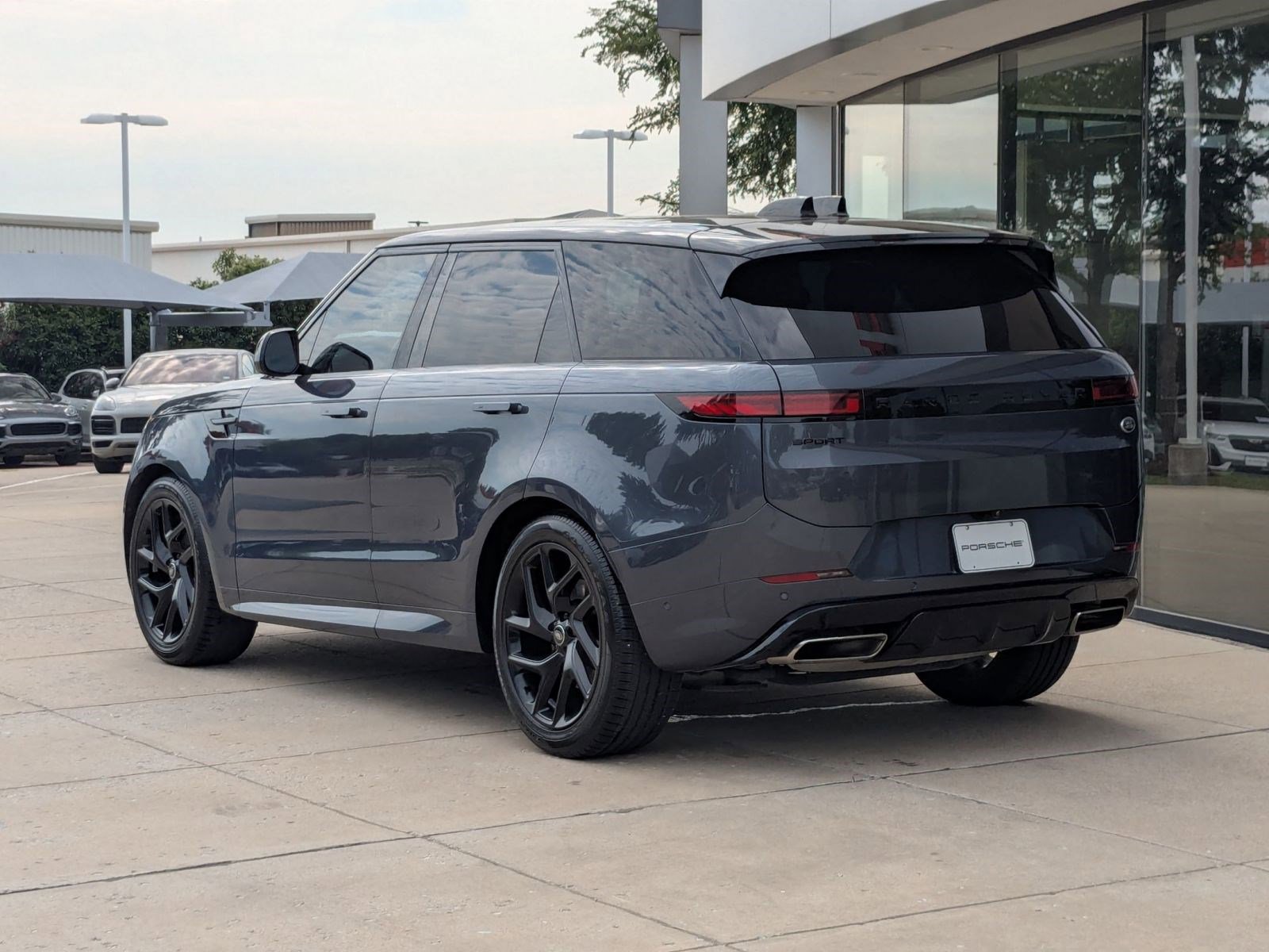 2023 Land Rover Range Rover Sport P400 Dynamic S photo 3
