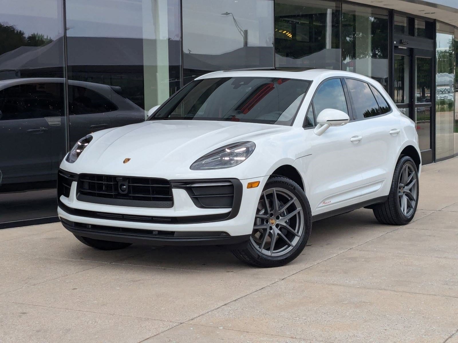 2025 Porsche Macan T